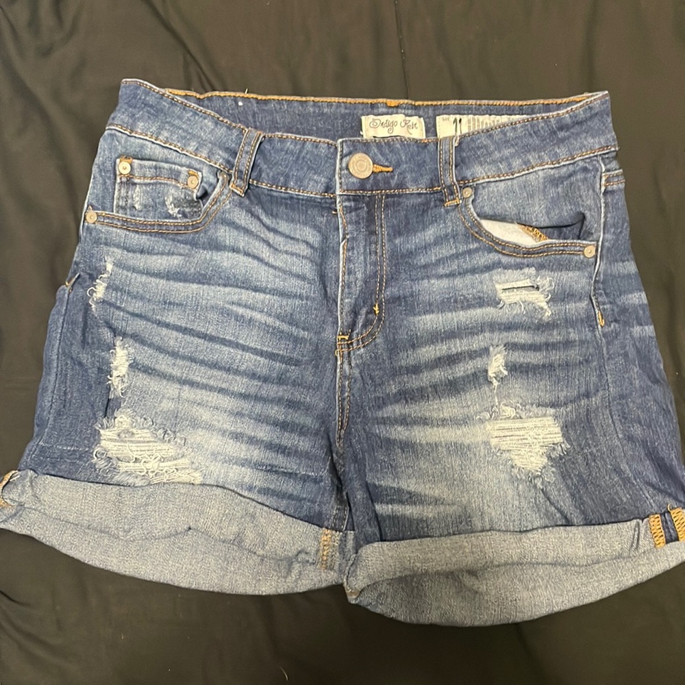 Indigo Rein stretch jean shorts